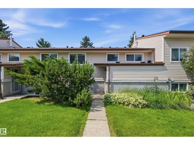 1749 LAKEWOOD RD S NW, Edmonton, Alberta T6K3B8