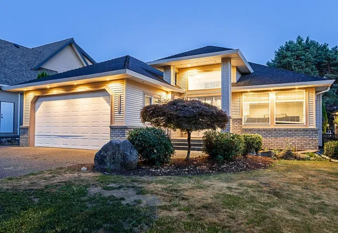 26880 25A AVENUE, Langley, British Columbia V4W4A2