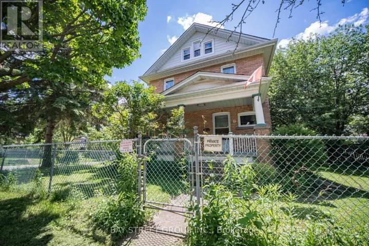 7 PAVILLION STREET, Markham (Unionville), Ontario L3R1N8