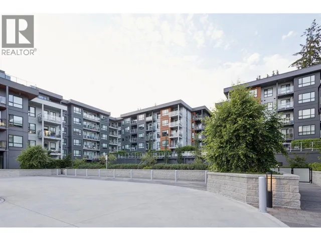 204 3596 MALSUM DRIVE, North Vancouver, British Columbia V7G0B5
