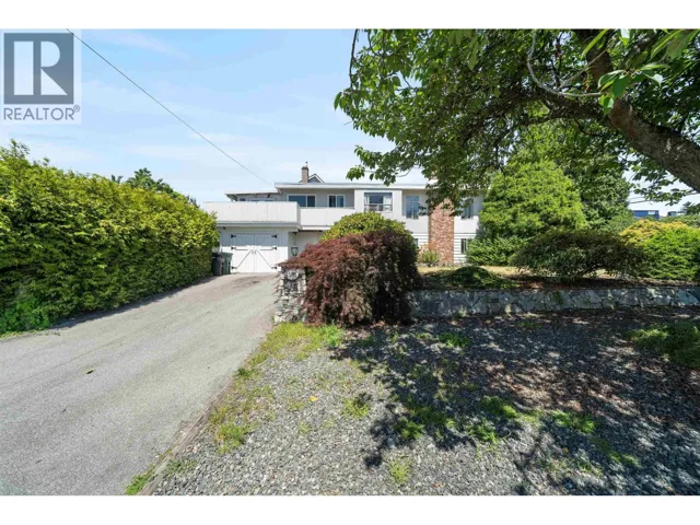 5395 GEORGIA STREET, Burnaby, British Columbia V5B1V3