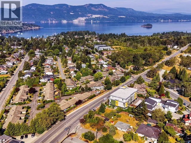 1170 Dignan Rd, Central Saanich, British Columbia V8M1H4