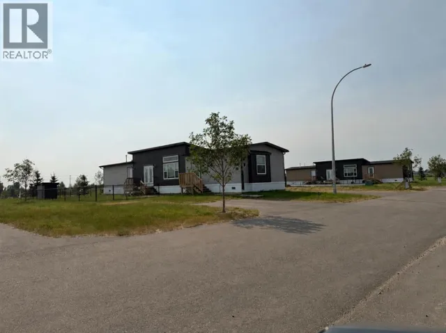 7037 & 7049 48 Street, Taber, Alberta T1G0G7