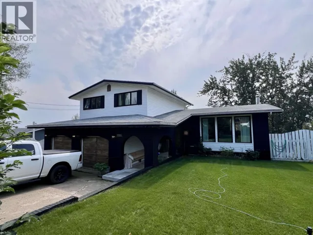 5415 W 53 AVENUE, Fort Nelson, British Columbia V0C1R0