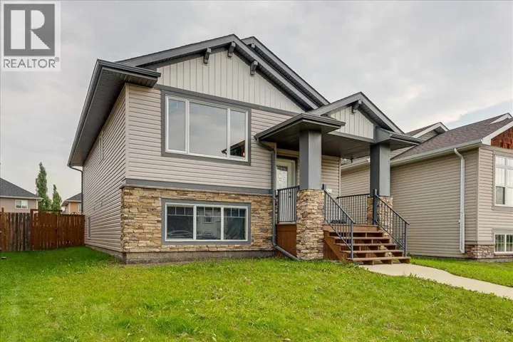 13 Rogers Road, Sylvan Lake, Alberta T4S0J8
