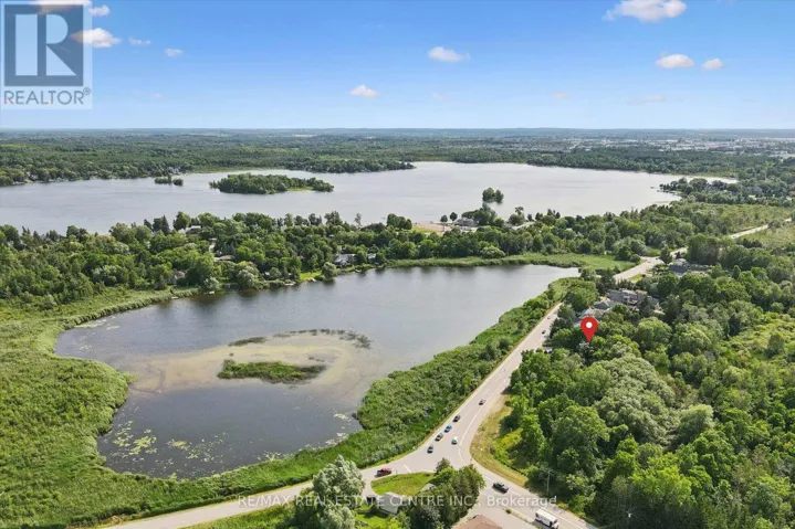 26 LAKE ROAD, Cambridge, Ontario N3C2V4
