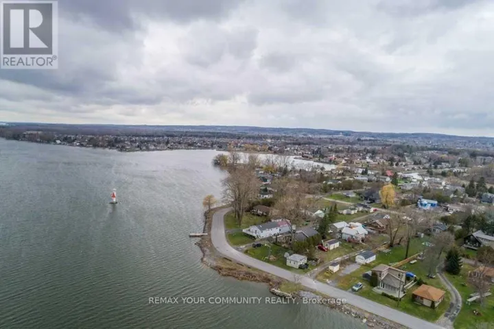 17 PRICE STREET W, Brighton, Ontario K0K1H0