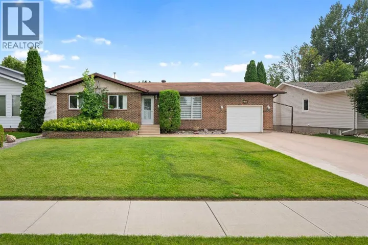 5703 35 Street, Lloydminster, Alberta T9V1W9