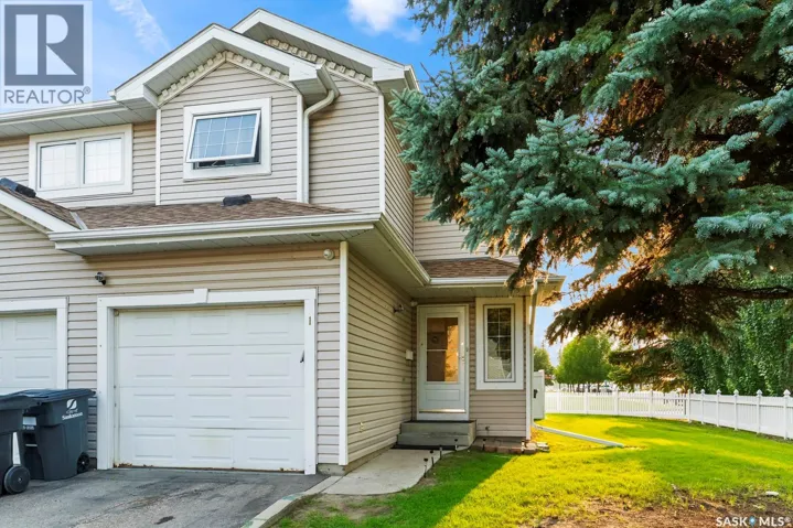 1 215 Pinehouse DRIVE, Saskatoon, Saskatchewan S7K6N9