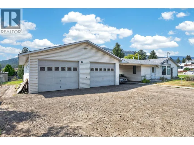 448 Woodward Avenue, Merritt, British Columbia V0K1Y0