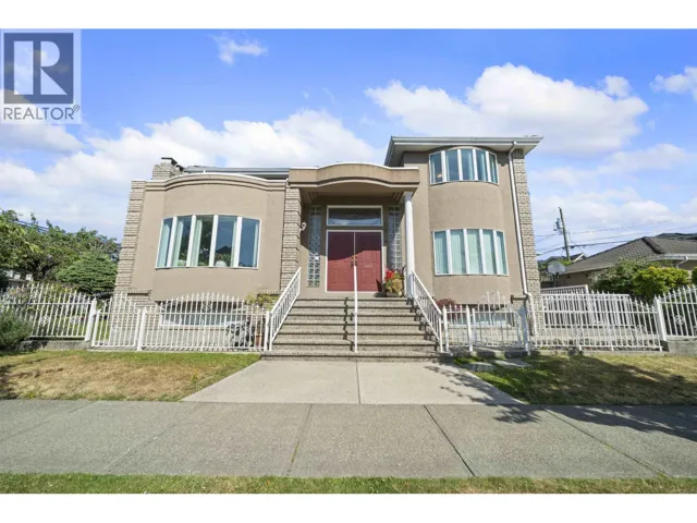 3838 PENTICTON STREET, Vancouver, British Columbia V5R6A1