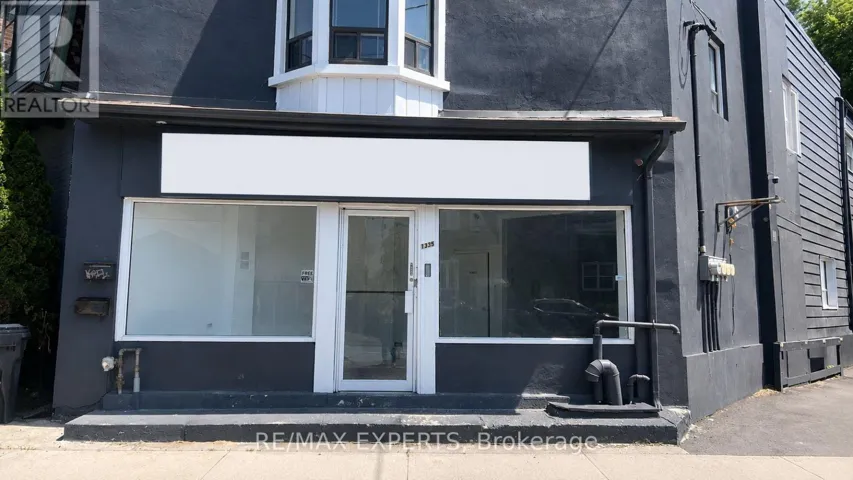 1335 WESTON ROAD, Toronto (Mount Dennis), Ontario M6M4R7