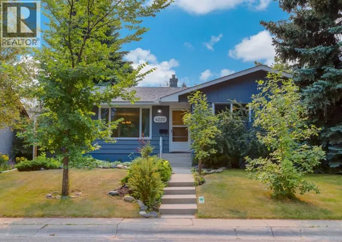 4220 Bowlen Street NW, Calgary, Alberta T2L1P9