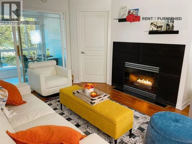 204 3333 W 4TH AVENUE, Vancouver, British Columbia V6R1N6