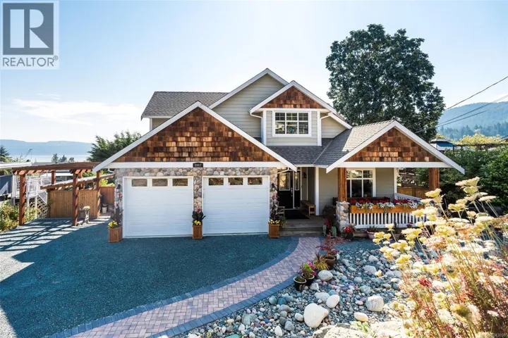 8067 York Ave, Crofton, British Columbia V0R1R0