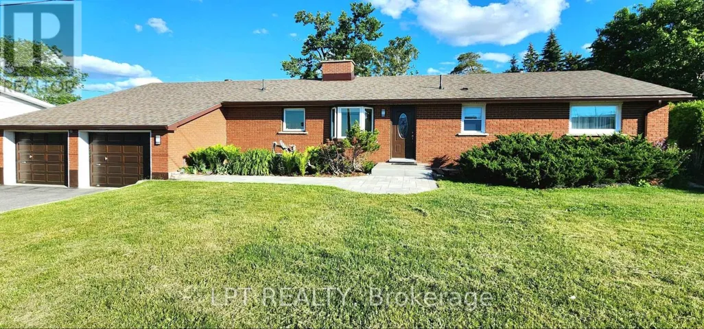 585 MAPLEVIEW DRIVE E, Barrie, Ontario L9J0C3