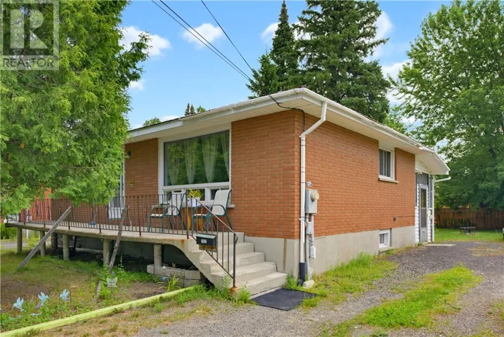 782 Westmount, Sudbury, Ontario P3A1C2