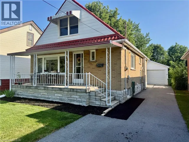60 HOWE Avenue, Hamilton, Ontario L9A1W9