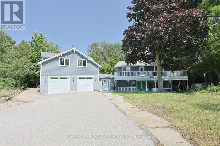 9994 EDWARD STREET, Lambton Shores (Port Franks), Ontario N0M2L0