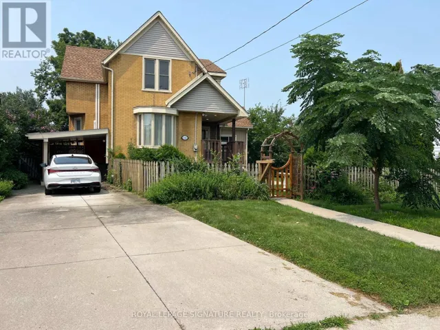 141 YORK STREET, St. Catharines (Downtown), Ontario L2R6E8