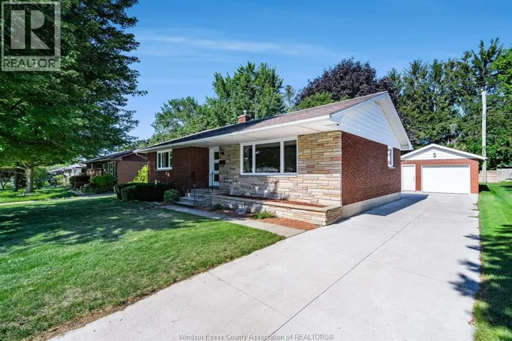 7 Jane STREET, Leamington, Ontario N8H3L5