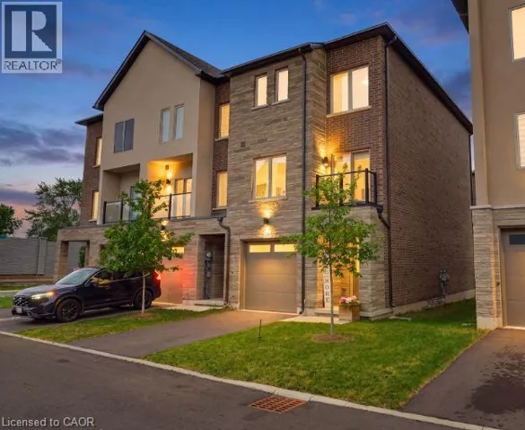 16 RASPBERRY Lane, Hamilton, Ontario L0R1W0