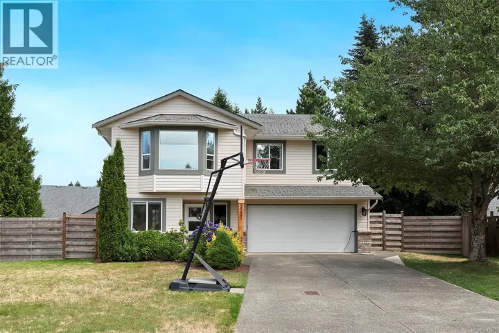 2221 HERON Cres, Comox, British Columbia V9M3Y2