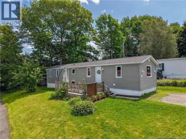 22 MacIntosh Street, Fredericton, New Brunswick E3C1L8