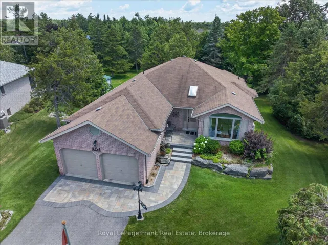 64 ISLAND BAY DRIVE, Kawartha Lakes (Bobcaygeon), Ontario K0M1A0