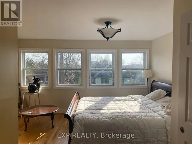 451 SUNNYSIDE AVENUE, Ottawa, Ontario K1S0S8