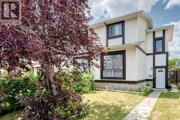 3321 56 Street NE, Calgary, Alberta T1Y3Y7