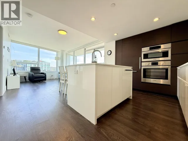 1303 5508 HOLLYBRIDGE WAY, Richmond, British Columbia V7C0C7
