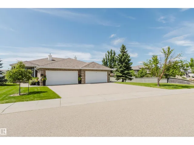 6604 SANDIN CV NW, Edmonton, Alberta T6R0G2