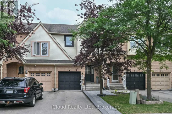 97 MUGFORD ROAD, Aurora (Bayview Wellington), Ontario L4G7J5