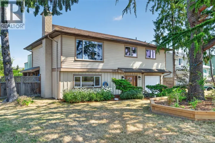 2188 Calvin Ave, Sidney, British Columbia V8L4C3