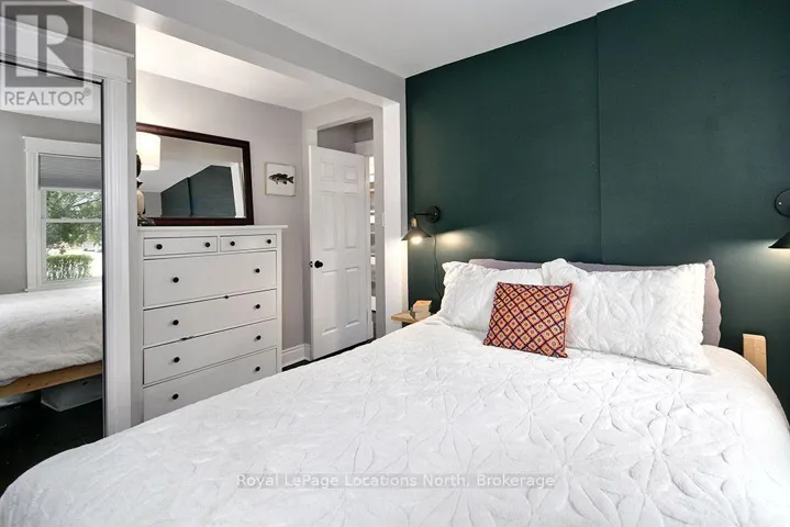 780