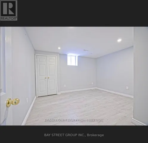 16, BASEMENT, COTTONTAIL ROAD, Brampton (Fletcher's Meadow), Ontario L7A3R4