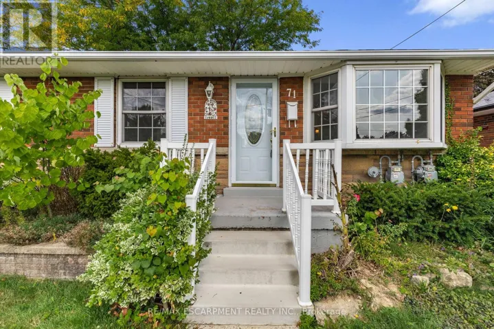 MAIN - 71 ORGAN CRESCENT, Hamilton (Huntington), Ontario L8T1Y8