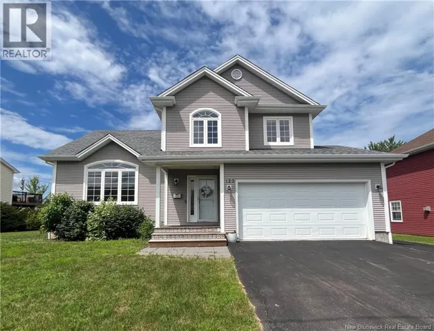 123 Mayfield, Moncton, New Brunswick E1G5K8