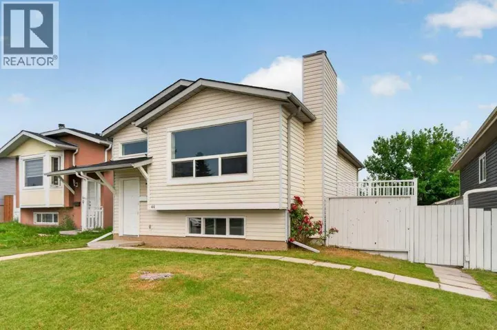 44 Falshire Close NE, Calgary, Alberta T3J3A1