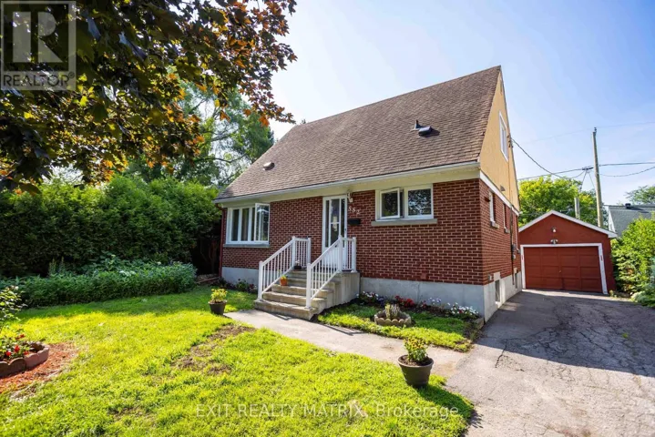 552 DUNBRACK STREET, Ottawa, Ontario K1K1J5