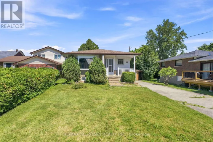 85 REACH STREET, Uxbridge, Ontario L9P1K4