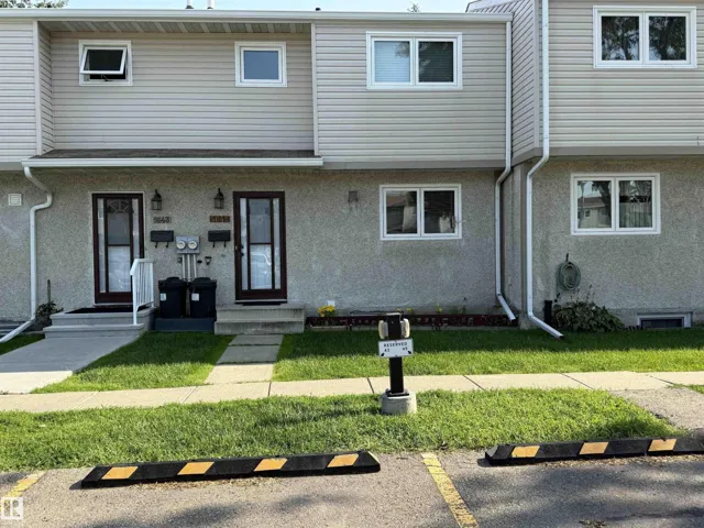 5645 137 AV NW, Edmonton, Alberta T5A2H4