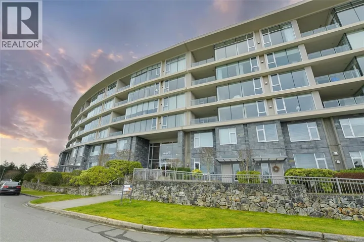 307 5332 Sayward Hill Cres, Saanich, British Columbia V8Y3H8