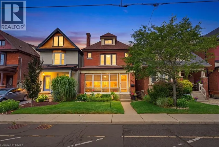 394 CHARLTON Avenue W, Hamilton, Ontario L8P2E7