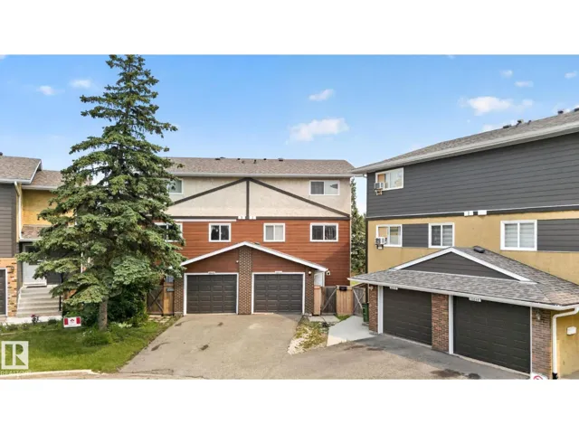 10644 158 AV NW, Edmonton, Alberta T5X4H5