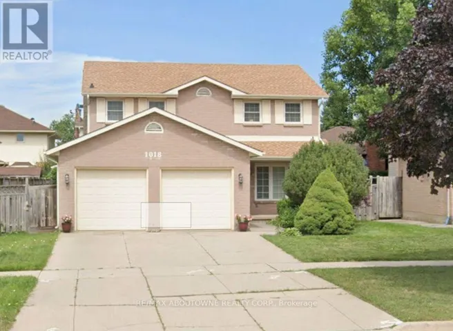 1018 UPPER SHERMAN AVENUE, Hamilton (Thorner), Ontario L8V4Y9