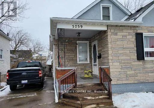 5759 EMERY STREET, Niagara Falls (Hospital), Ontario L2G1L8
