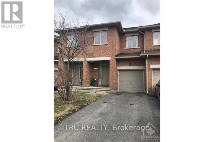 228 BERRIGAN DRIVE, Ottawa, Ontario K2J5C4