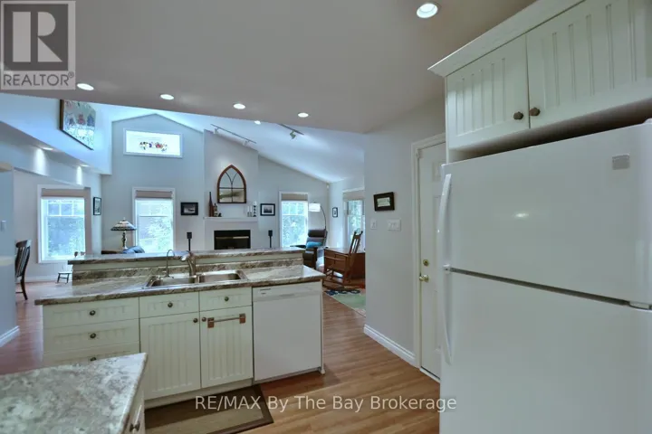 780